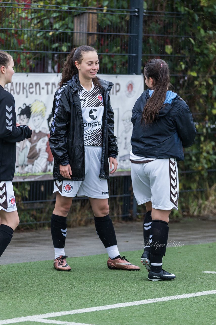 Bild 103 - B-Juniorinnen FC St.Pauli . Braedstrup IF : Ergebnis: 4:1